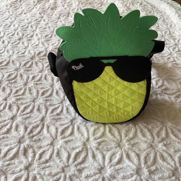 PINK quilted pineapple cooler bag/lunchbox - Picture 2 of 4